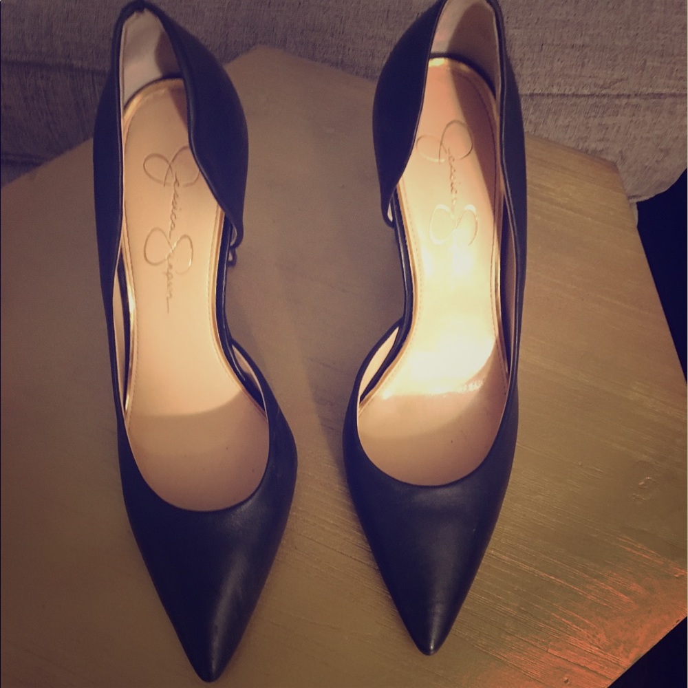 Jessica Simpson Classic Black Pump