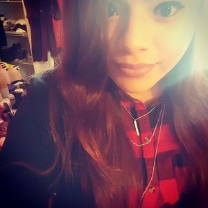 Meet your Posher, Eunice