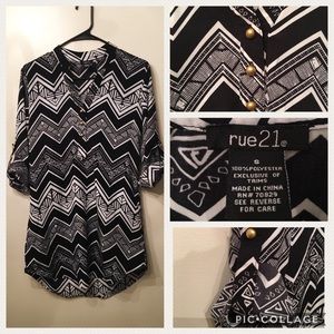 Black and White Sheer Patterned Tunic