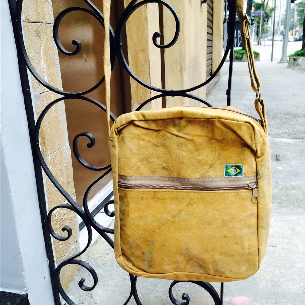 UrbanSamba "Jungle" Crossbody Bag