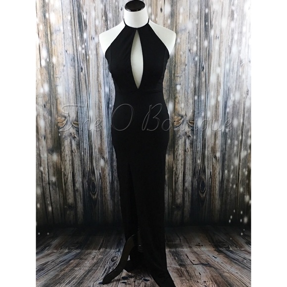 •LAST 1• Black Plunging Neck Slit Halter Maxi - Picture 2 of 5