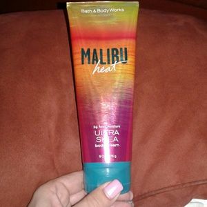 🎀Add to a bundle!!Bath & Body Works. Malibu heat