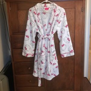 Women's hello kitty robe