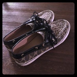Leopard print Sperry Top-sider