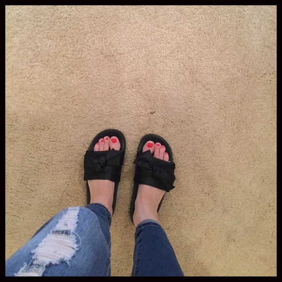 SIZE 6 CLEARANCE‼️Satin Bow Slides - Picture 4 of 7