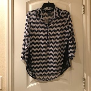 Blue and White Zigzag Pattern Shirt