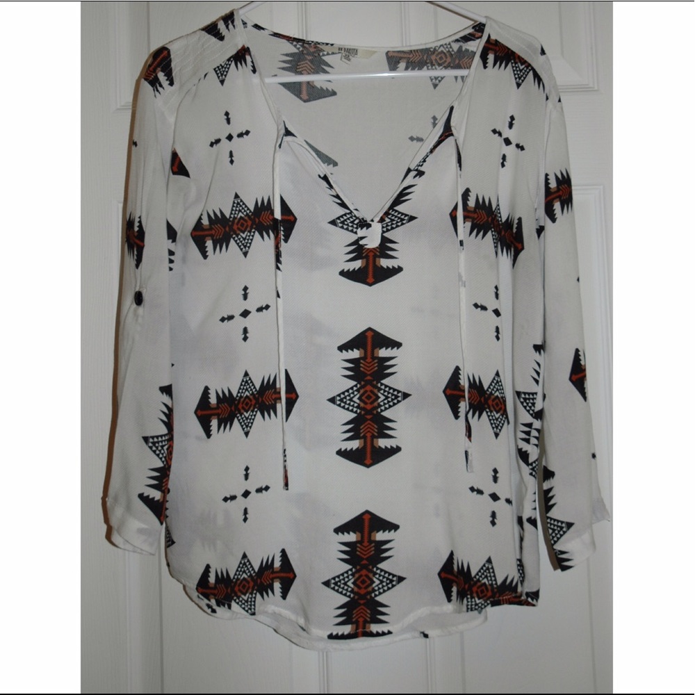 BB Dakota Blouse