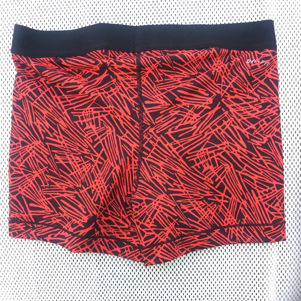 Nike pro Dri-fit short 3" New with tag - Picture 3 of 5
