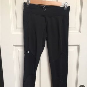 UNDER ARMOUR insulated running leggings