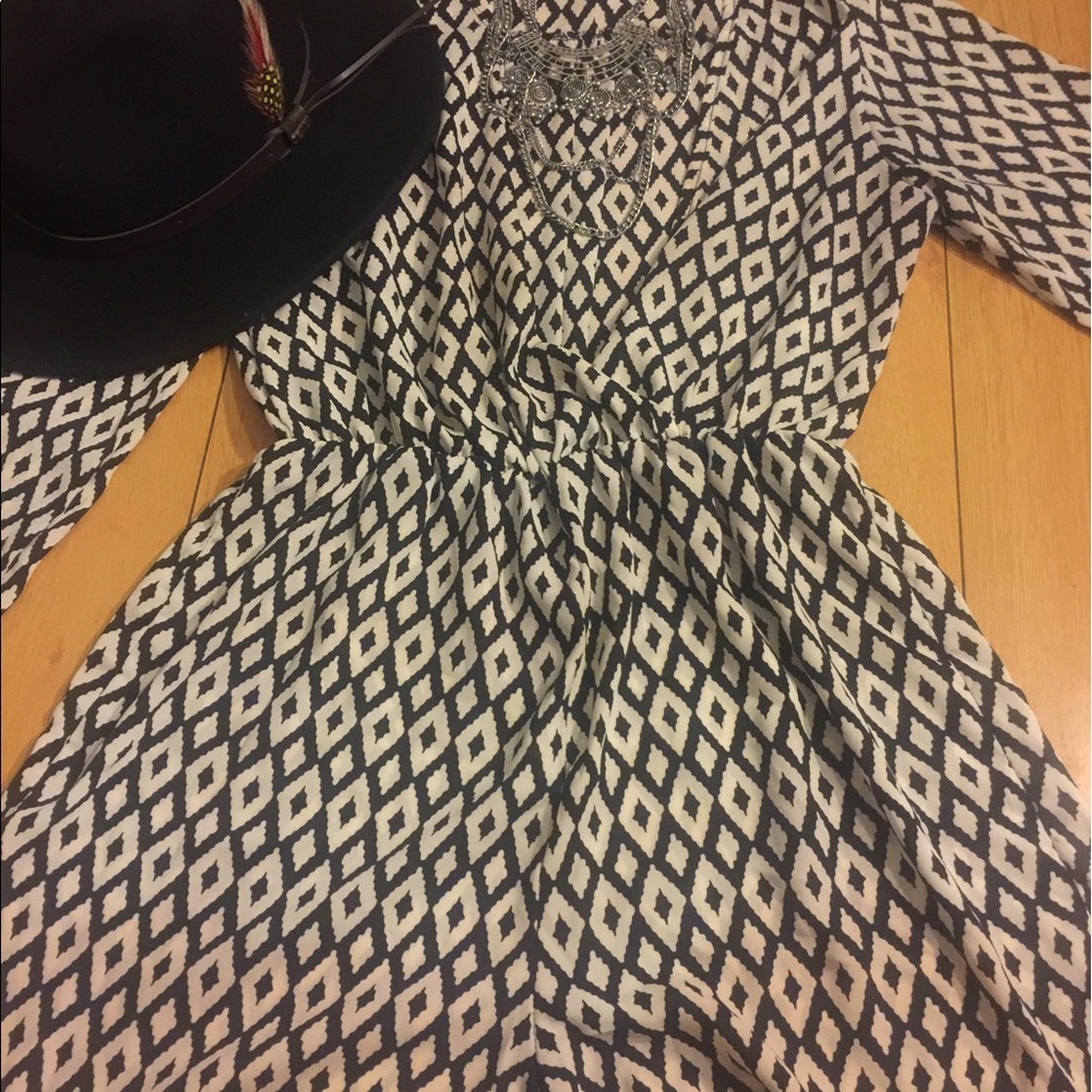 Romper - Picture 2 of 2