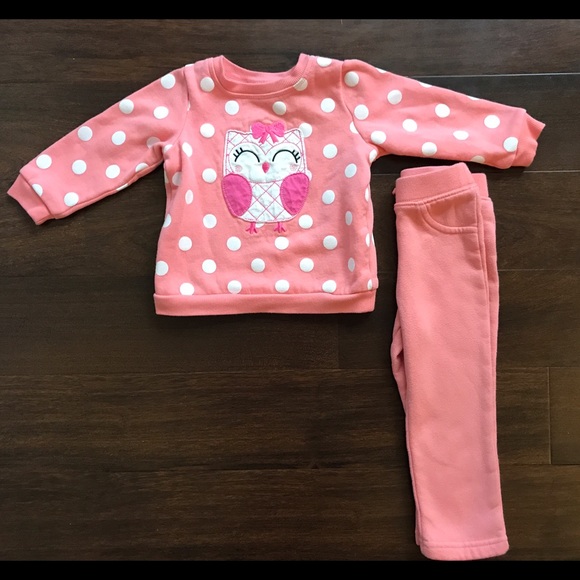 Sweatsuit - Picture 1 of 1