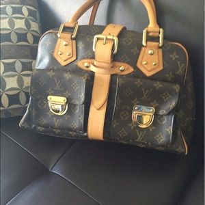 Louis Vuitton Tote - gently used
