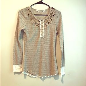 Super cute MISS ME shirt