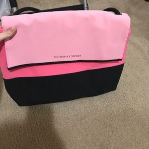 clutch bag