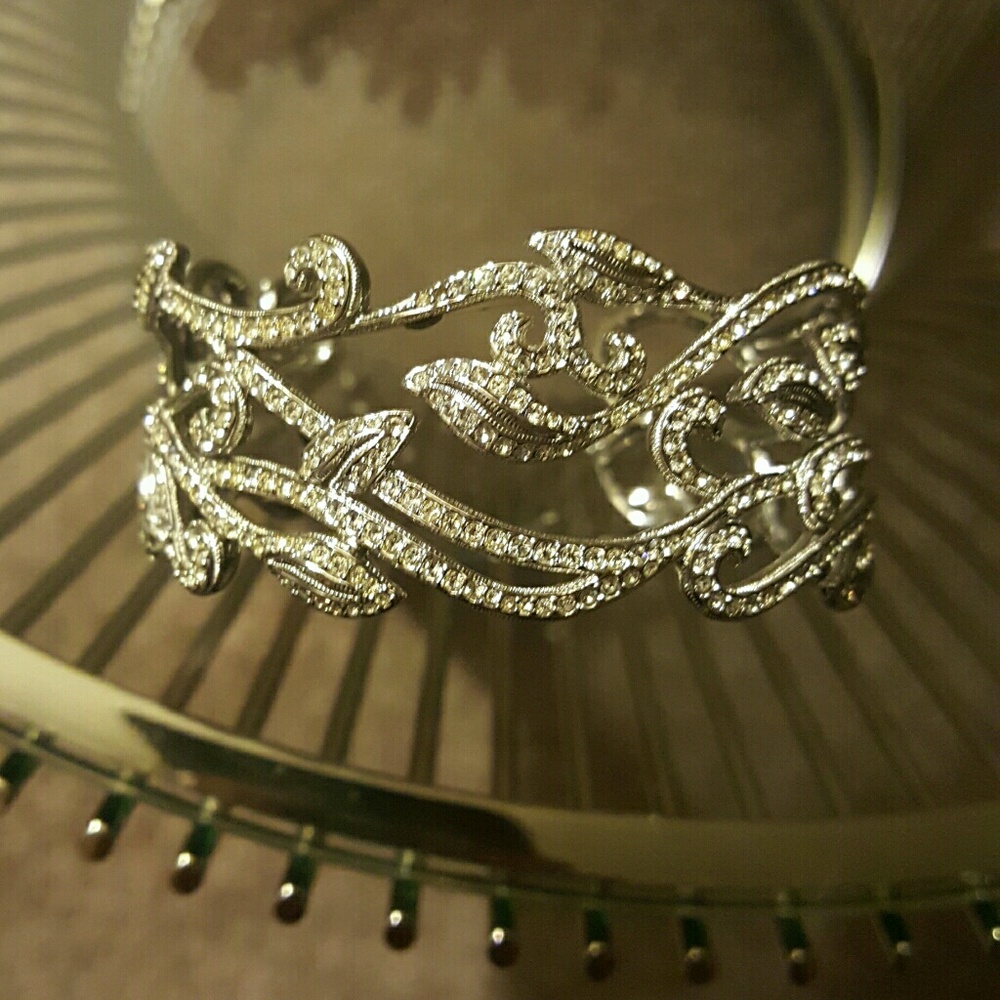 Beautiful rhinestone cuff bracelet