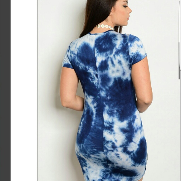 Dress - Picture 2 of 2