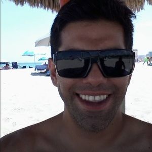 Meet your Posher, Joao