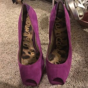 Same Eden purple suede peep toe heels