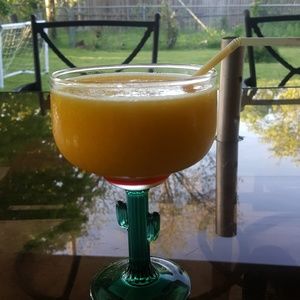 Meet your Posher, Elida