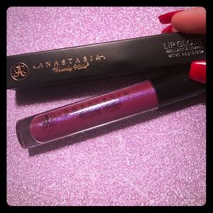 Anastasia Beverly Hills lip gloss