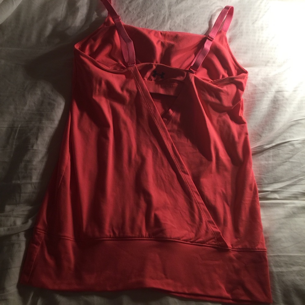 ❤️under armor neon orange color tank top❤️
