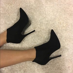 Ankle boots