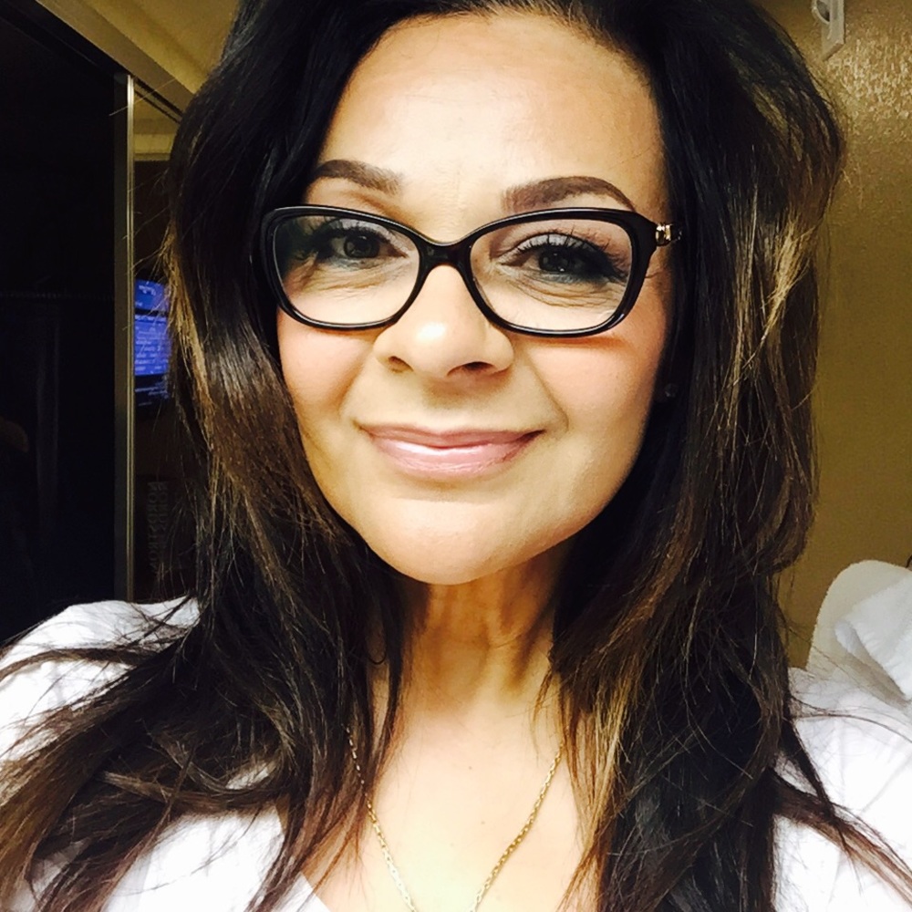 Meet your Posher, Andrea
