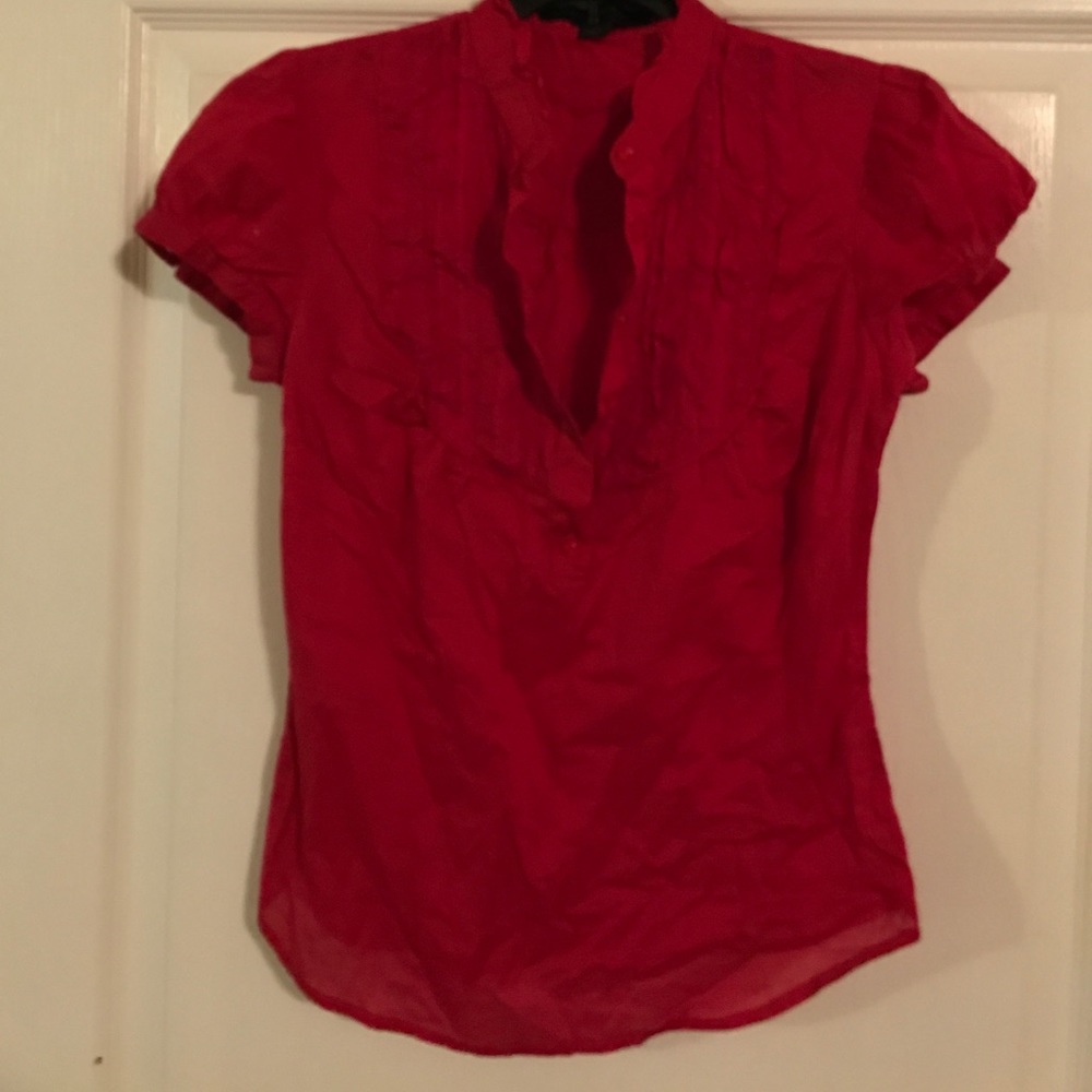 Red button up blouse ❤EXPRESS