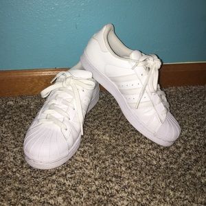 Adidas Superstar Sneakers