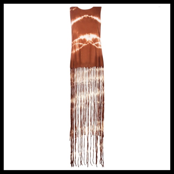 NWT🌼Trendy Tie-Dye Fringe T-shirt🌼 - Picture 3 of 3
