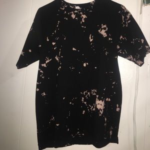 Fashion Nova bleached tee!!