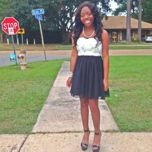 Meet your Posher, Lashae