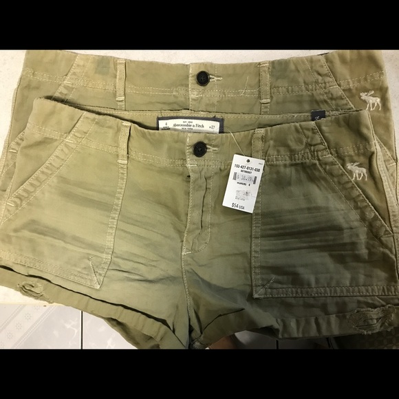 3/$25 New Abercrombie Army Green Shorts - Picture 5 of 6