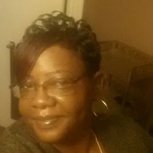 Meet your Posher, Alison