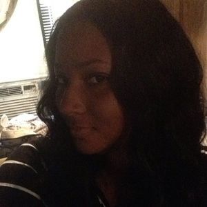 Meet your Posher, Valerie