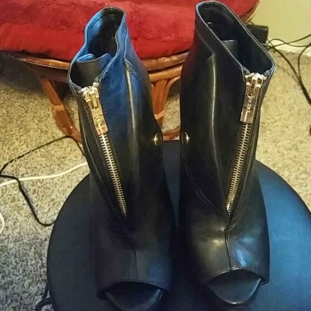 Black Heeled Booties
