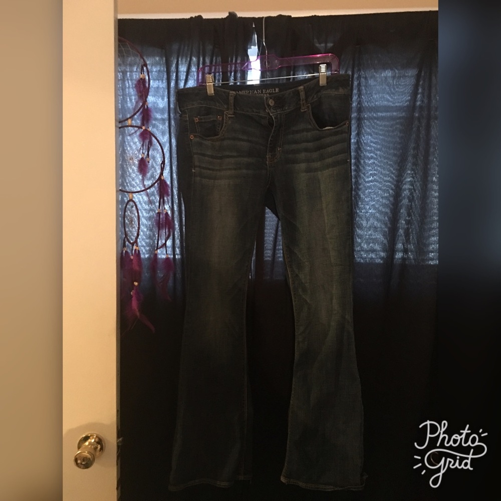 American eagle kick boot jeans