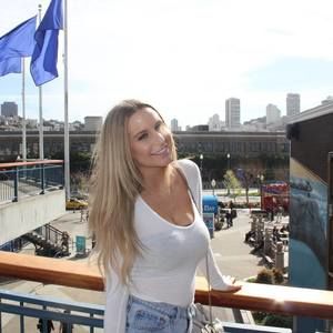 Meet your Posher, Willow