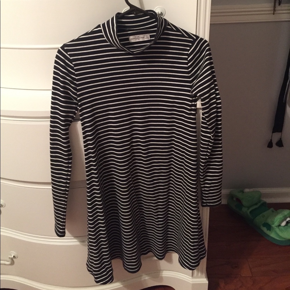 Abercrombie & Fitch Striped Swing Dress - Picture 1 of 4