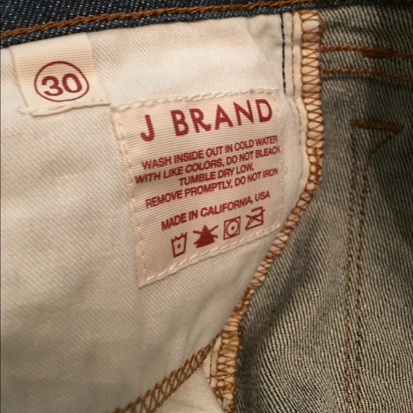 J Brand Like New Mid-Rise Skinny in 'After Dark' - Picture 5 of 5