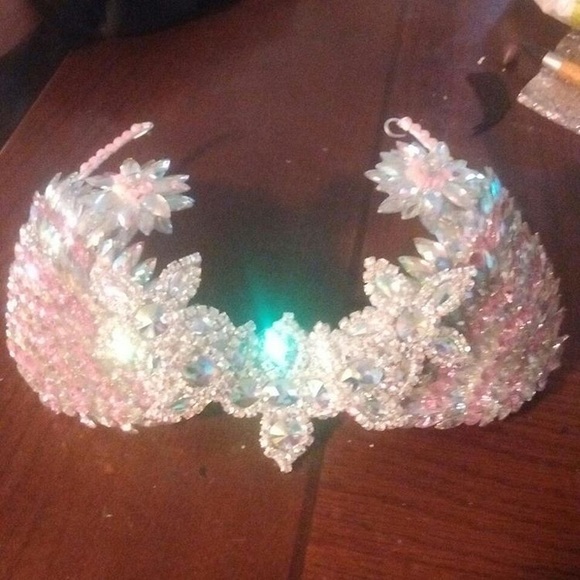 Flower Child Princess - Picture 2 of 5