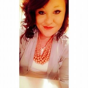 Meet your Posher, Marissa