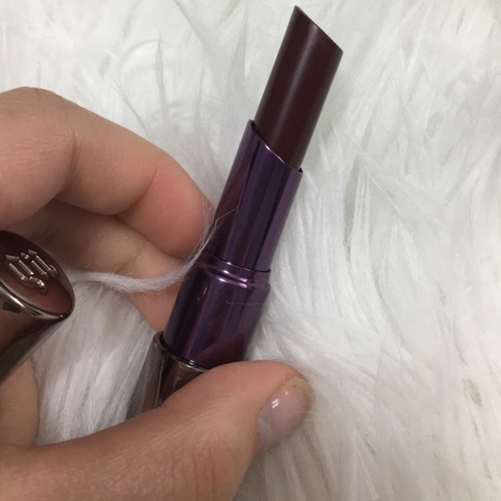 Urban decay lipstick