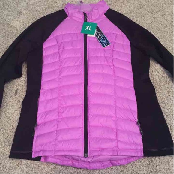 Water proof jacket - Picture 1 of 2