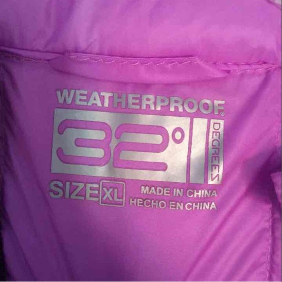 Water proof jacket - Picture 2 of 2