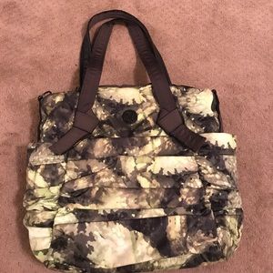 lululemon gym/travel bag