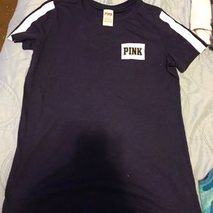 VS short sleeve shirt