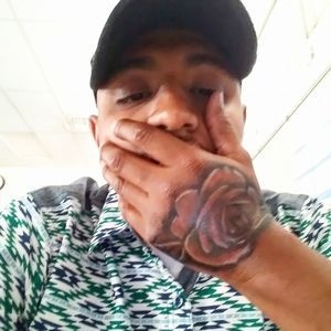 Meet your Posher, Gustavo