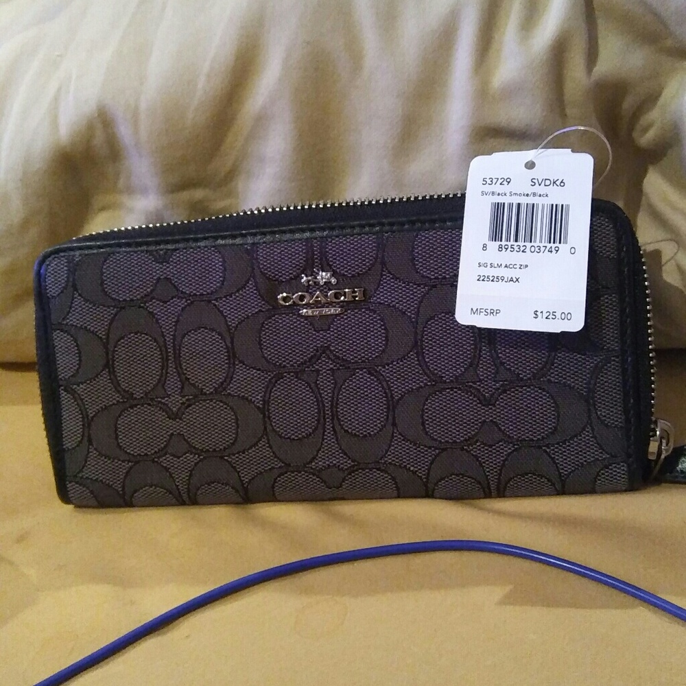 Coach Signature Wallet