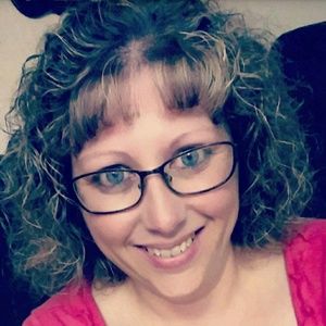 Meet your Posher, Stacie